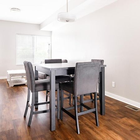 Luxury Downtown Townhome Unit 5 Cleveland Extérieur photo