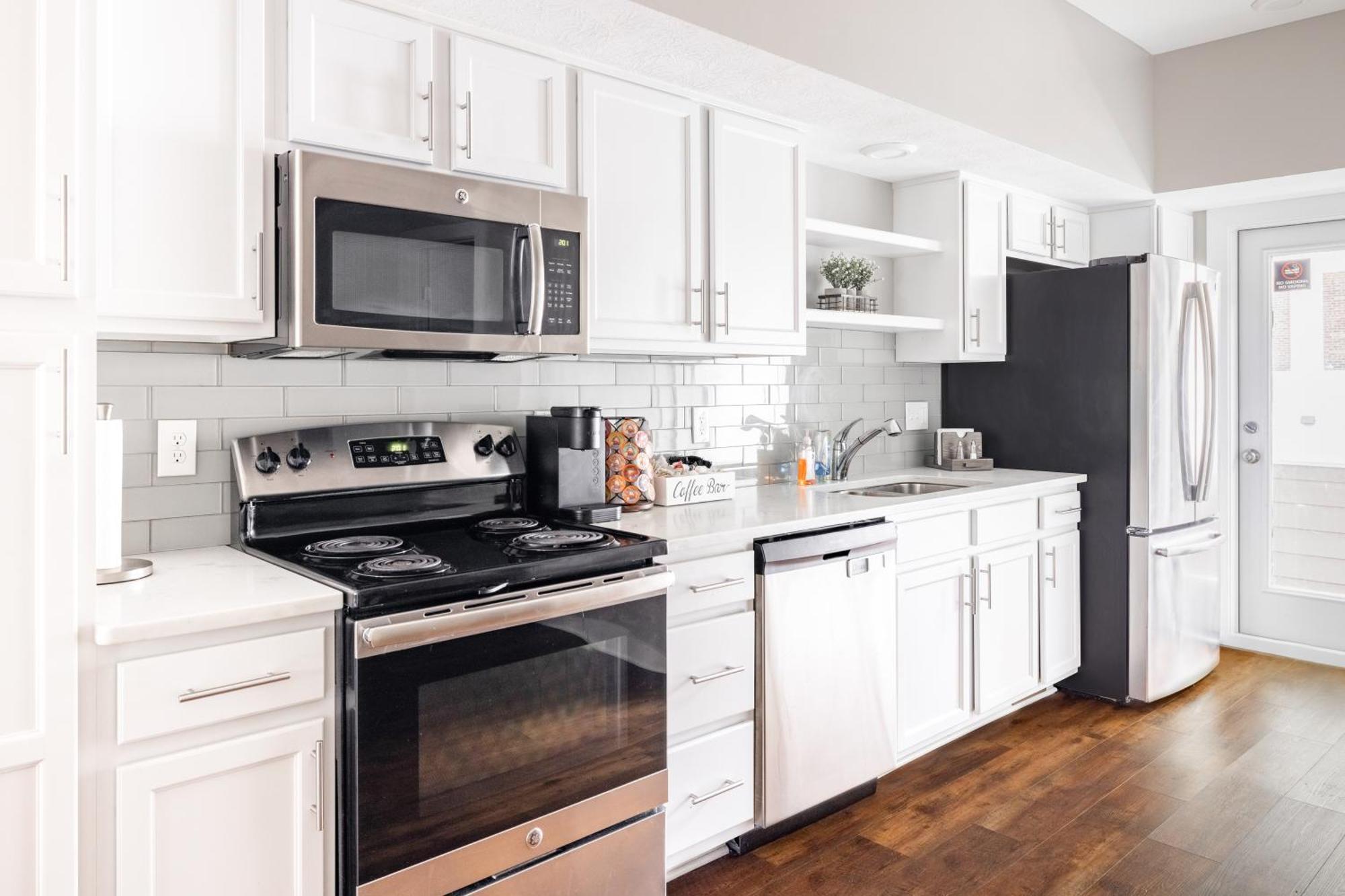 Luxury Downtown Townhome Unit 5 Cleveland Extérieur photo